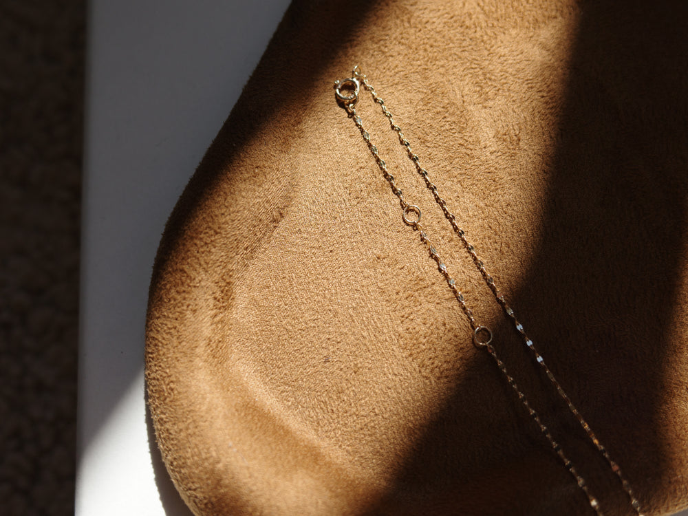 The Lips  | 14k Gold Chain Necklace
